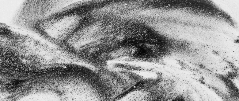 Microporous Oil-Guiding New Structure